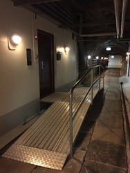 Koldkrigsmuseum Stevnsfort - 2. Guidede ture, herunder adgangen til det underjordiske bunkeranlæg