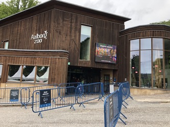 Aalborg Zoologiske Have -  Indgang og Parkering