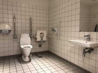Københavns Lufthavn - Copenhagen Airport - Toilets (after security)