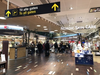 Københavns Lufthavn - Copenhagen Airport - after security