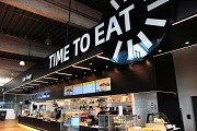 Billund Lufthavn -  Diner i afgangshallen
