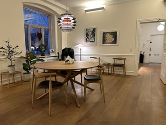 Bjerregaard Plastikkirurgisk Klinik -  Indgang via hovedindgangen