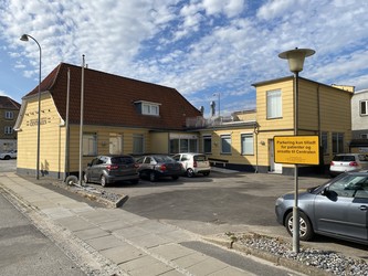 Øre- næse- halslæge Vesal Khalid