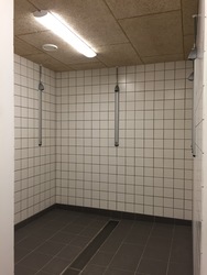 Blovstrød Idrætsanlæg - 2. Hal via alternativ rampeindgang