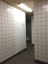 Blovstrød Idrætsanlæg - 2. Hal via alternativ rampeindgang