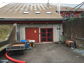 Blovstrød Idrætsanlæg - 3. Hal via bagindgang
