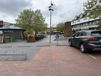 Speciallæge i psykiatri Henrik G. Lund