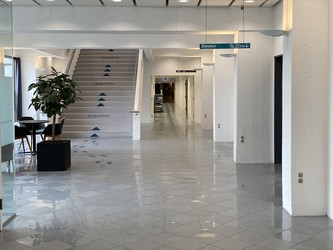 Silkeborg Rådhus - 1. Borgerservice (Bygning B) - via indgang fra Godthåbsvej