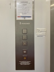 Psykiater Mehdi Khorramisaadi