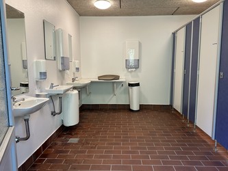 Givskud Zoo - Zootopia (P3) - Toilet ved Bondegårdsdyr