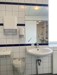 Speciallægerne Anne Lise Jensen og Nina Hansen