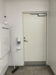 Naturkraft - Toilet at the entrance after ticketing