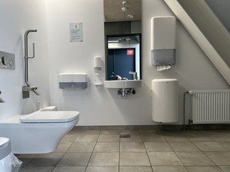 Naturkraft - Toilet by the cafe on 1. floor