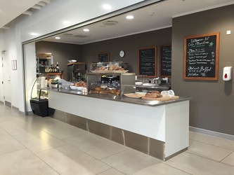 Sundhedshuset Albertslund - 4. Cafe Albertine via hovedindgangen