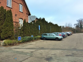 Faxe Sundhedscenter - Bygning 2 via Hovedindgangen