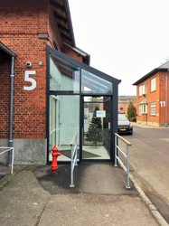 Faxe Sundhedscenter - Bygning 2 via Hovedindgangen
