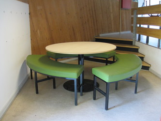 Lyngholmskolen - 2. Mellemtrin i Rød, Blå og Grøn bygning