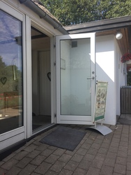 Verdenskortet v Klejtrup Sø - Toiletfaciliteter i Sørensminde