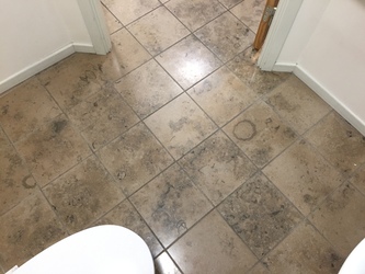 Hvalsø Hallerne - 8. Handicaptoilet i stueplan efter Indgang 1