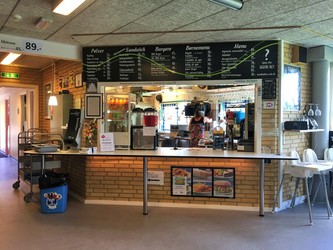 Osted Hallen - Cafeteria