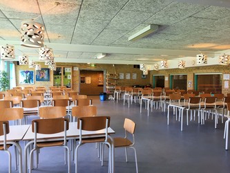 Osted Hallen - Cafeteria