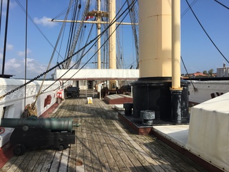 Fregatten Jylland - 2. Adgang ombord på fregatten