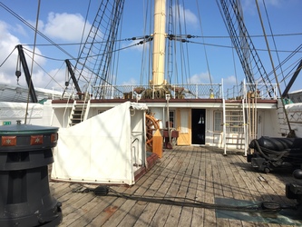 Fregatten Jylland - 2. Adgang ombord på fregatten