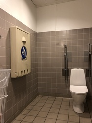 Copenhagen Airport - Terminal 2 - Toilets at P6