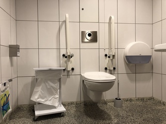 Copenhagen Airport - Toilets (after security) - at Gate C26