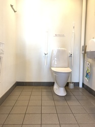 Copenhagen Airport - Toilets (after security) - at Gate C34