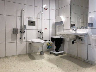 Copenhagen Airport - Toilets (after security) - at Gate C36