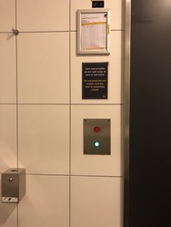 Copenhagen Airport - Toilets (after security) in Terminal 3 - next to Lagkagehuset