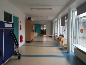 Hvalsø Skole - 1. Hovedbygningen