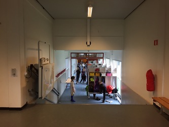 Hvalsø Skole - 1. Hovedbygningen