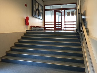 Hvalsø Skole - 1. Hovedbygningen
