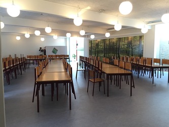 Hvalsø Skole - 1. Hovedbygningen