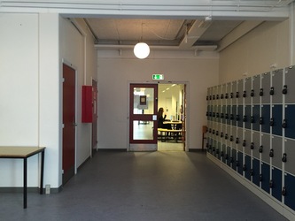 Hvalsø Skole - 1. Hovedbygningen