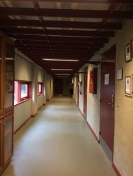 Hvalsø Skole - 1. Hovedbygningen