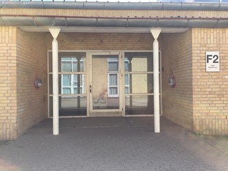 Skovvangskolen - 6. Indgang F2 - Faglokalerne til billedkunst og sløjd