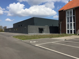 Nordvangskolen - 5. Alternativ indgang til hovedbygningen fra skolens bagside