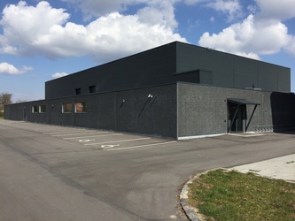 Nordvangskolen - 5. Alternativ indgang til hovedbygningen fra skolens bagside