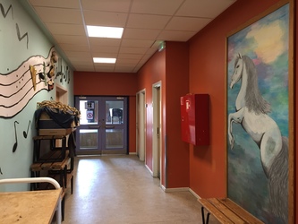 Nordvangskolen - 5. Alternativ indgang til hovedbygningen fra skolens bagside