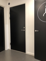 Jobcenter København - Toilet i Bygning F på 1. og 2. sal