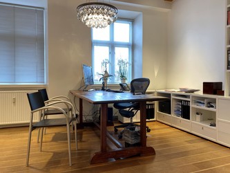 Susanne Vissing, Dr. Med. - Speciallæge i Dermatologi - via alternativ indgang