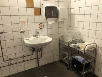 Syvstjerneskolen - Afdeling Lillestjernen - Toilet i 1.-2. klassernes område