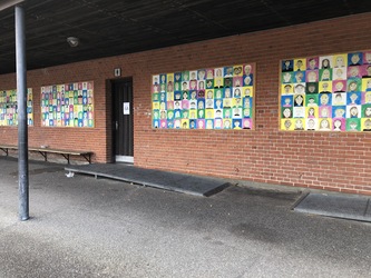 Blovstrød Skole - Toiletter i gården
