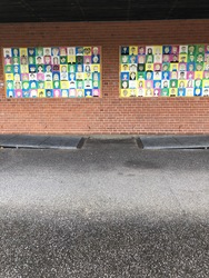 Blovstrød Skole - Toiletter i gården