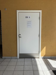 Lolland Færgefart - Bandholm-Askø - Toilet i Bandholm Havn