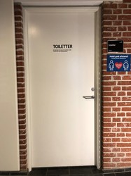 Økolariet - Toilet in the ground floor