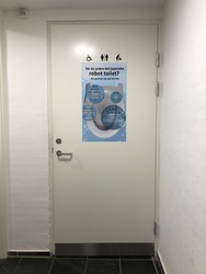 Økolariet - Toilet in the ground floor